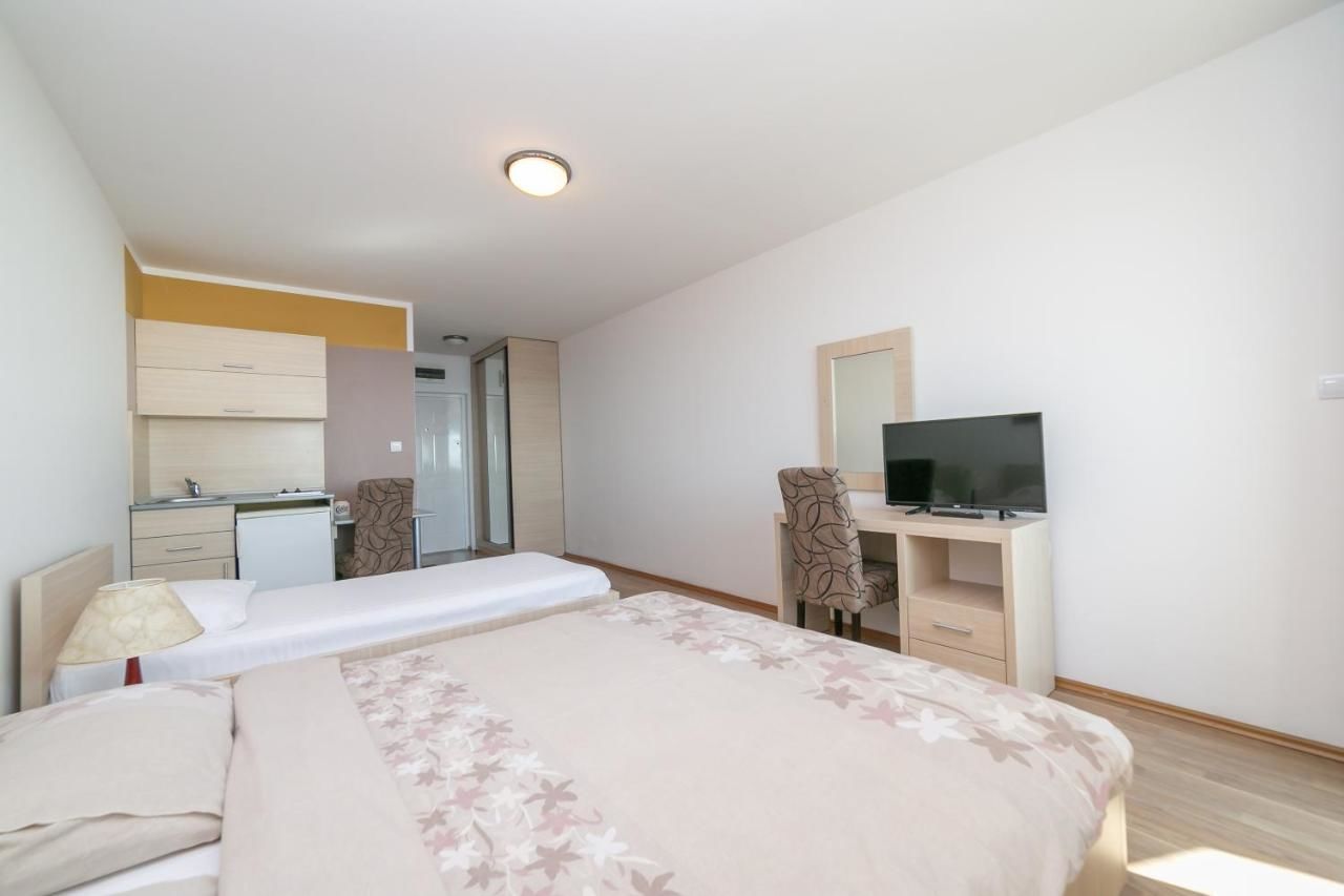 Апартаменты Apartments Marija Свети-Стефан-12